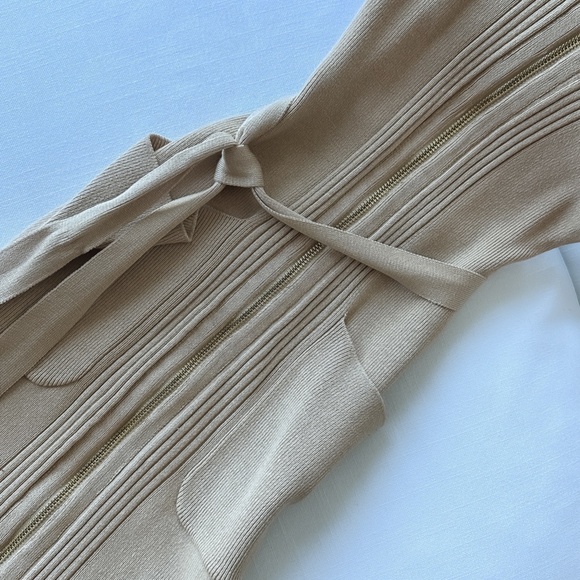 Guess Knit Nude Zip Up Dress - S - Picture 4 of 6